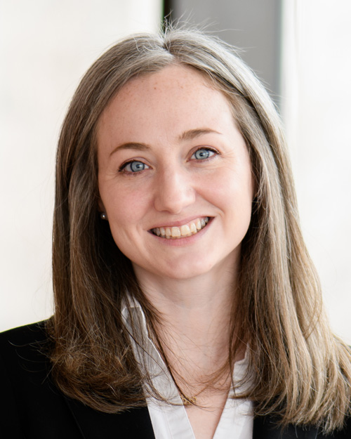 Portrait of Dr. Melissa Meade