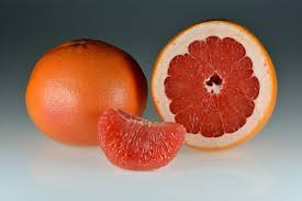 Original Source: https://commons.wikimedia.org/wiki/File:Grapefruits_-_whole-halved-segments.jpg
